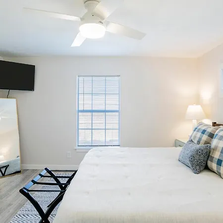 House In Mobile Newly Renovated! Quiet & Centrally Located! Extérieur photo