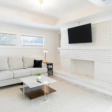 House In Mobile Newly Renovated! Quiet & Centrally Located! Extérieur photo